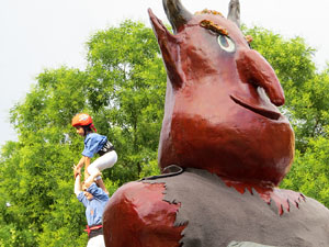Arribada a Girona de la Flama del Canig&oacute; 2017