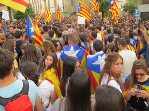 Manifestaci&oacute; 'Rep&uacute;blica!' pels carrers de la ciutat i el Parc de la Devesa