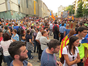 Manifestaci&oacute; 'Rep&uacute;blica!' pels carrers de la ciutat i el Parc de la Devesa