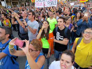 Manifestaci&oacute; 'Rep&uacute;blica!' pels carrers de la ciutat i el Parc de la Devesa