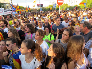 Manifestaci&oacute; 'Rep&uacute;blica!' pels carrers de la ciutat i el Parc de la Devesa