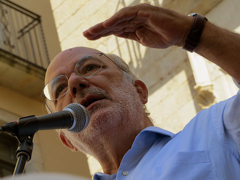 L'eurodiputat Josep Maria Terricabras durant el seu parlament