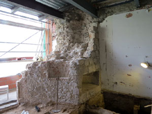 Troballa d'un potent pany de muralla en una casa del carrer Argenteria de Girona