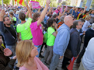 Arribada i sortida de l'alcaldessa Marta Madrenas del Palau de Justícia