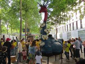 Sant Jordi 2017. Cercavila amb el Beatusaure