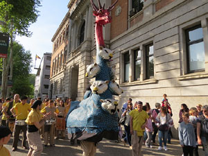 Sant Jordi 2017. Cercavila amb el Beatusaure
