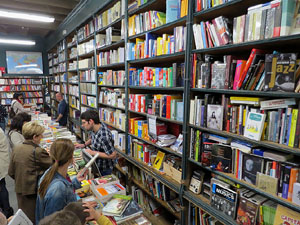 Sant Jordi 2017 a la Llibreria Geli. Signatures de llibres