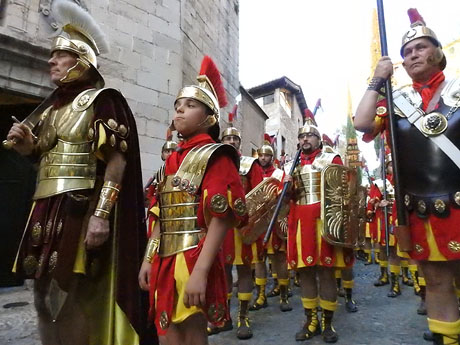 Lliurament del Penó dels Manaies
