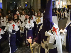 Setmana Santa 2017 a Girona. Process&oacute; del Sant Enterrament