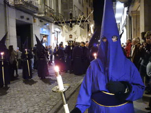 Setmana Santa 2017 a Girona. Process&oacute; del Sant Enterrament