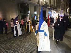 Setmana Santa 2017 a Girona. Process&oacute; del Sant Enterrament