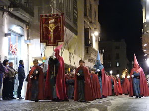 Setmana Santa 2017 a Girona. Process&oacute; del Sant Enterrament