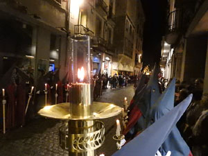 Setmana Santa 2017 a Girona. Process&oacute; del Sant Enterrament