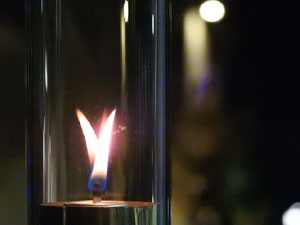 Setmana Santa 2017 a Girona. Process&oacute; del Sant Enterrament