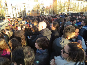 Festival Strenes 2017. Concert inaugural al terrat del punt d'Informaci&oacute; de la Rambla a c&agrave;rrec de Txarango