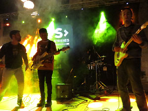 Festival Strenes 2017. Actuaci&oacute; del grup The Cuit's a la pla&ccedil;a de Santa Susanna del Mercadal