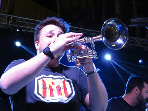 Festival Strenes 2017. Actuaci&oacute; del grup The Cuit's a la pla&ccedil;a de Santa Susanna del Mercadal