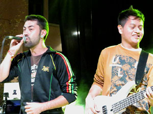 Festival Strenes 2017. Actuaci&oacute; del grup The Cuit's a la pla&ccedil;a de Santa Susanna del Mercadal