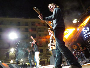 Festival Strenes 2017. Actuaci&oacute; del grup The Cuit's a la pla&ccedil;a de Santa Susanna del Mercadal