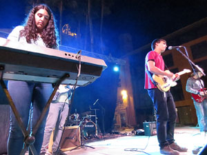 Festival Strenes 2017. Actuaci&oacute; del grup Koalan&uacute; a la pla&ccedil;a de Santa Susanna del Mercadal