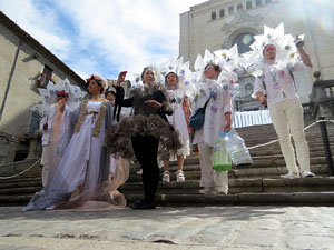 Temps de Flors 2017. Grup d'asi&agrave;tics abans de la inauguraci&oacute; de la 62ena. edici&oacute;