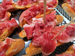 Temps de Flors 2017. Nit de Flors i Sabors al Mercat del Lle&oacute;