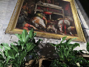 Temps de Flors 2017. Decoracions florals a l'interior de la nau g&ograve;tica de Sant Feliu