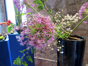 Temps de Flors 2017. Decoracions orientals al primer pis de l'edifici de les Sarra&iuml;nes