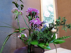 Temps de Flors 2017. Decoracions orientals al primer pis de l'edifici de les Sarra&iuml;nes