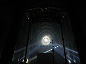 Transfiguraci&oacute; de la nau. Espectacle de llum i m&uacute;sica a la nau g&ograve;tica de la Catedral de Girona