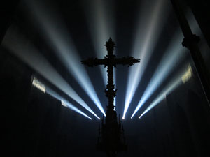 Transfiguraci&oacute; de la nau. Espectacle de llum i m&uacute;sica a la nau g&ograve;tica de la Catedral de Girona