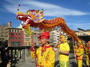 Celebraci&oacute; de l'any nou xin&egrave;s, el 4716, any del Gos, a Girona