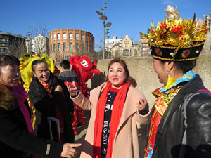 Celebraci&oacute; de l'any nou xin&egrave;s, el 4716, any del Gos, a Girona