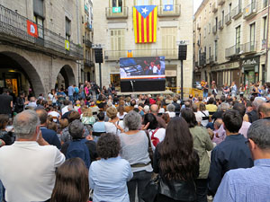 Compareixença del President Carles Puigdemont al Parlament. Discurs de la independència