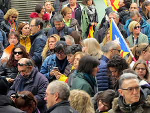 Jornada de vaga general 8N. Concentració davant la seu de la Generalitat a Girona