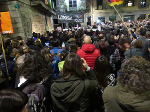 Jornada de vaga general 8N. Concentració a la plaça del Vi