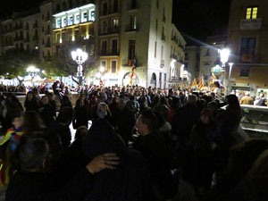 Jornada de vaga general 8N. Concentració a la plaça del Vi