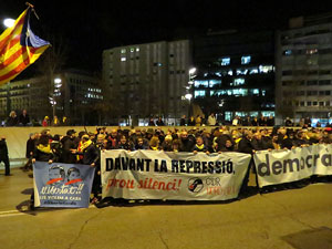Concentraci&oacute; davant la delegaci&oacute; del govern espanyol convocada pel Comit&egrave; de Defensa de la Rep&uacute;blica (CDR) de Catalunya