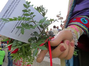 Concentraci&oacute; a la pla&ccedil;a de la Constituci&oacute; convocada per la plataforma Girona Vota a favor del Refer&egrave;ndum