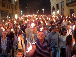 Diada Nacional 2017. XI Marxa de Torxes de Girona pels carrers del Barri Vell de Girona