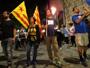 Diada Nacional 2017. XI Marxa de Torxes de Girona pels carrers del Barri Vell de Girona