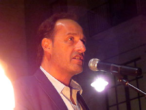 Diada Nacional 2017. XI Marxa de Torxes de Girona. Crema del Decret de Nova Planta i cant de Els Segadors