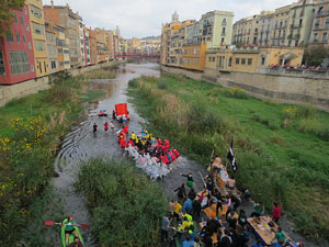 Fires 2017. 6a. Baixada d'Andròmines pel riu Onyar del segle XXI