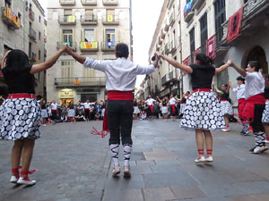 Fires 2017. Ball de gitanes de Montmeló a la plaça del Vi