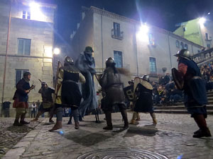 Fires 2017. La Beatufarra, descens del Beatusaure per les escales de la Catedral de Girona