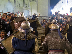 Fires 2017. La Beatufarra, descens del Beatusaure per les escales de la Catedral de Girona
