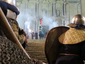Fires 2017. La Beatufarra, descens del Beatusaure per les escales de la Catedral de Girona