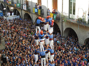 Fires 2017. La Diada Castellera a la plaça del Vi, amb els Marrecs de Salt, els Capgrossos de Mataró i els Minyons de Terrass