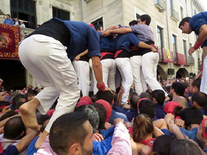 Fires 2017. La Diada Castellera a la plaça del Vi, amb els Marrecs de Salt, els Capgrossos de Mataró i els Minyons de Terrass