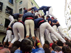 Fires 2017. La Diada Castellera a la plaça del Vi, amb els Marrecs de Salt, els Capgrossos de Mataró i els Minyons de Terrass
